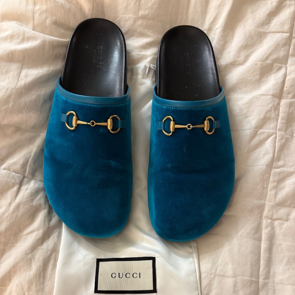 GUCCI 41 Pavone Velvet Horsebit Clogs original box and dust bag